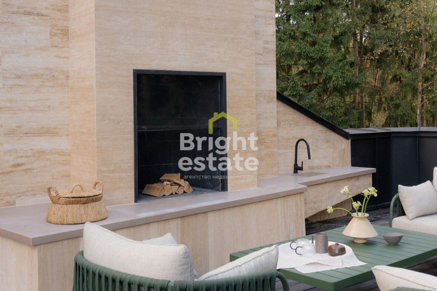 Продажа загородной виллы в поселке Лебединое озеро. ID 23110