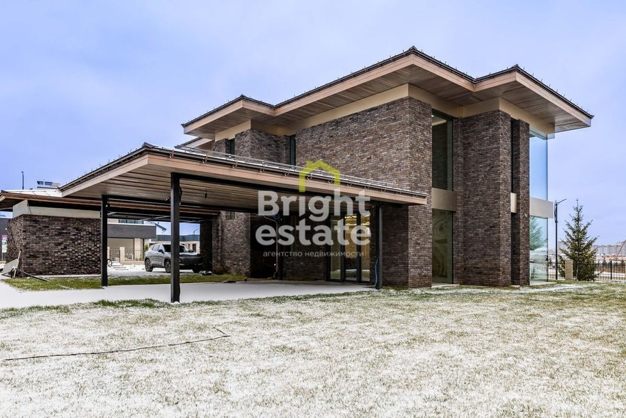 Продажа коттеджа 389 кв.м. в КП Павловы Озера. ID 23219