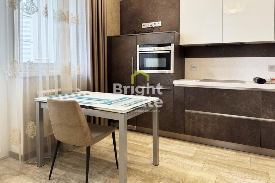 Купить 3-комнатную квартиру в ЖК Солнце. ID 23376