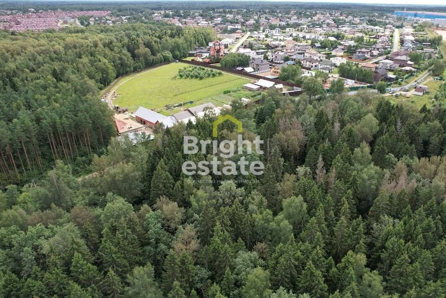 Лесной участок в охраняемом коттеджном поселке Люкс‑Проект . ID 23462