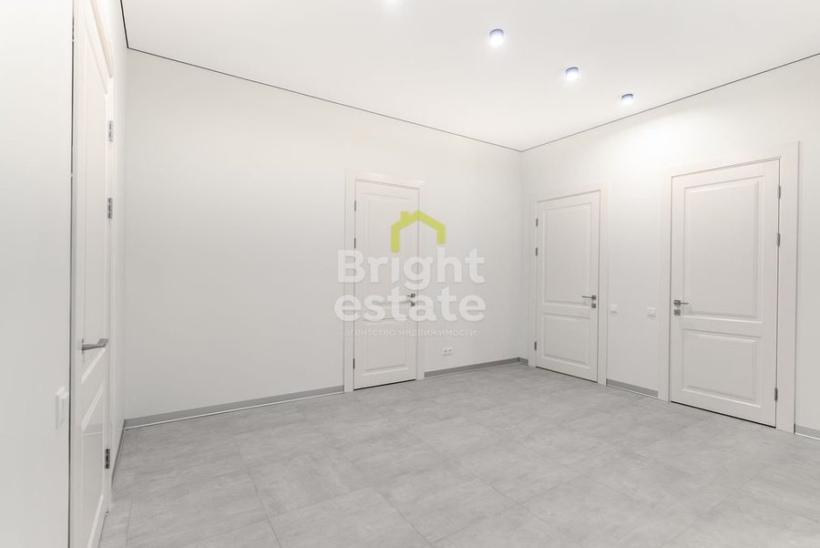 Арендовать коттедж с отделкой без мебели в Молоденово. ID 23506