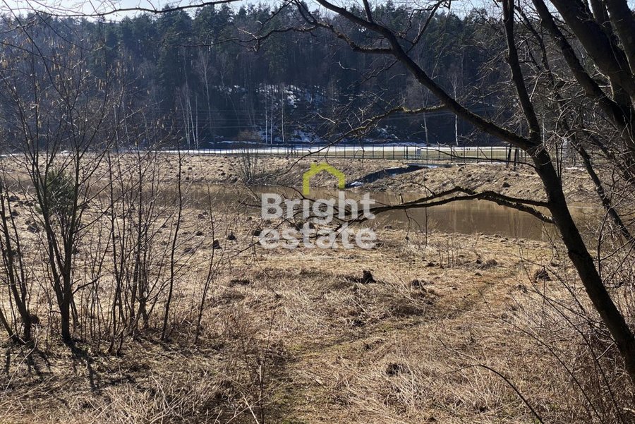 Продажа коттеджа рядом с рекой Истра в деревне Жевнево. Лот №23528 Продажа коттеджа рядом с рекой Истра в деревне Жевнево. ID 23528