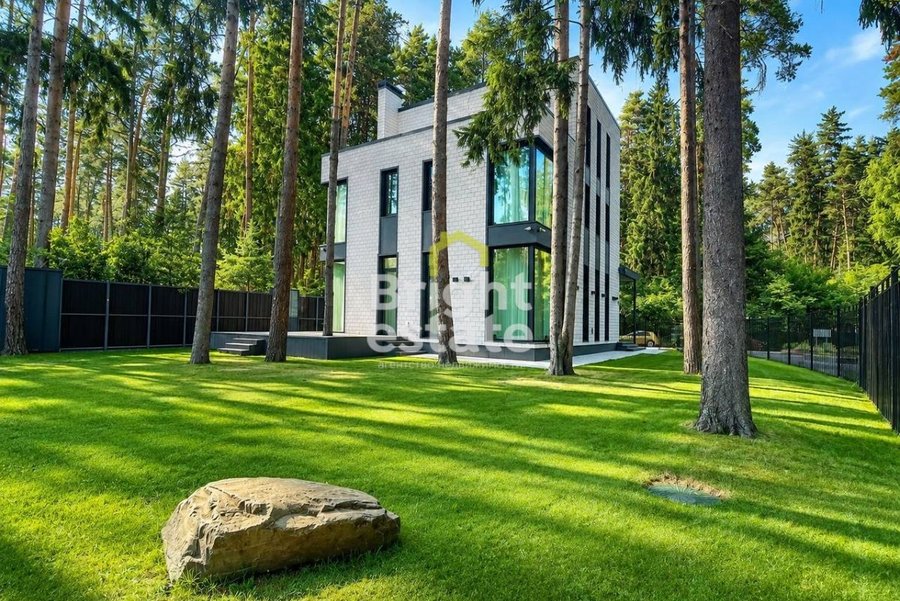 Продажа дома с дизайнерской отделкой в КП Успенские дачи-1. ID 23609
