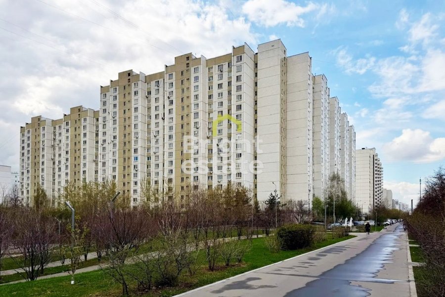 Купить трехкомнатную квартиру на улице Новомарьинская, дом 28. ID 23664