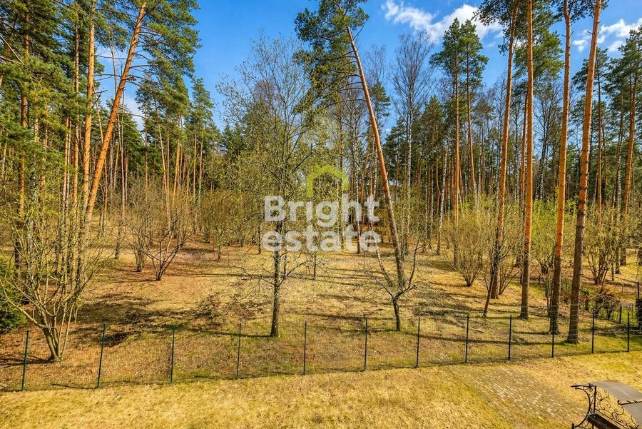 Арендовать 4-уровневый коттедж с внешней отделкой из лиственницы в КП Романово-4.. ID 23666