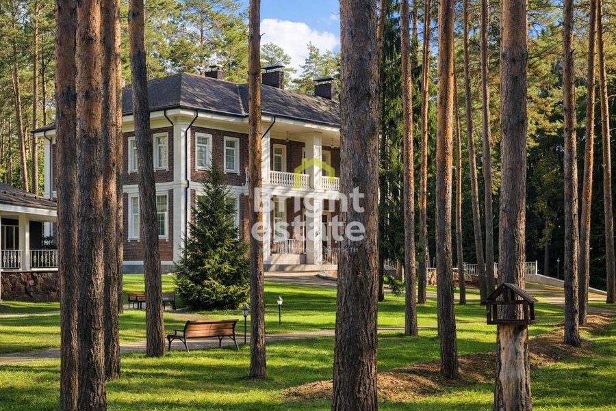 Аренда дома в лесу. Подмосковье, Новорижское шоссе. ID 23676