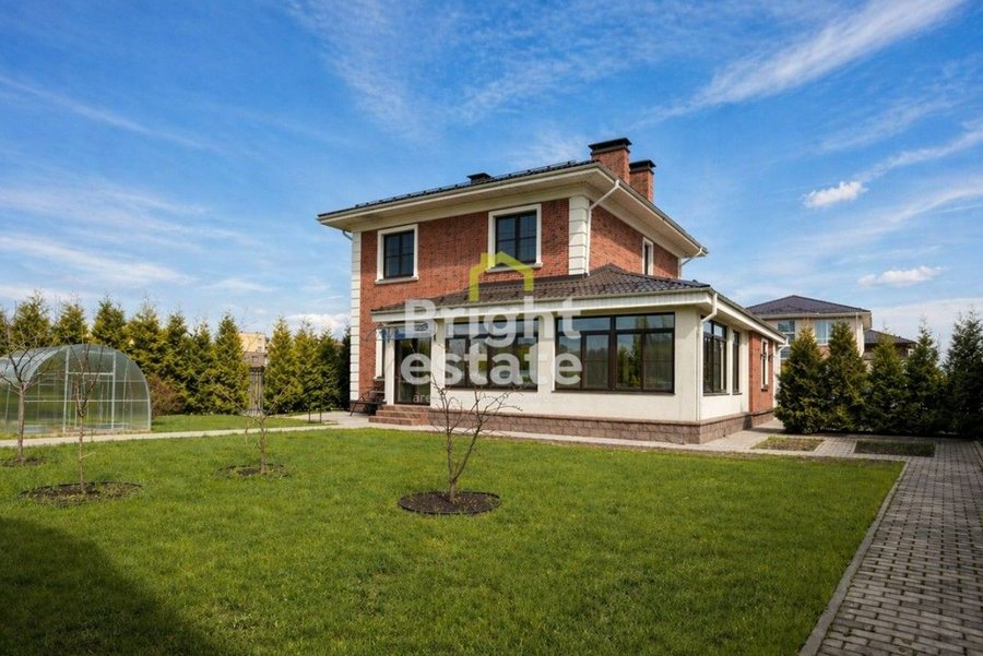 Продажа 2-этажного дома в коттеджном поселке Павловы озера на Новорижском шоссе. ID 23677