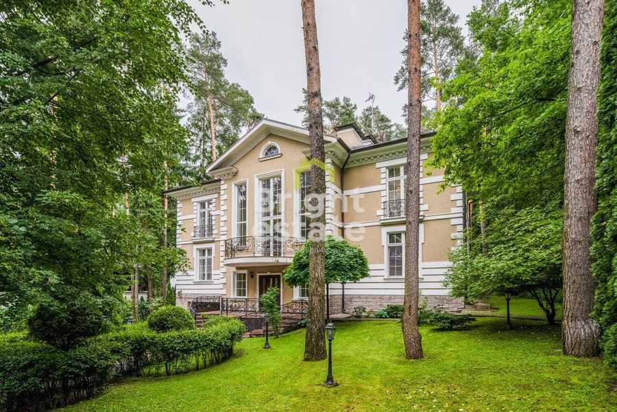Купить дом 840 кв.м. в стародачном поселке Горки-6. ID 24030