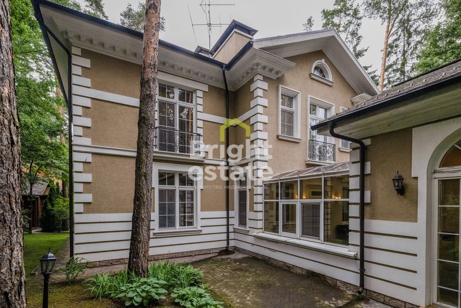 Купить дом 840 кв.м. в стародачном поселке Горки-6. ID 24030