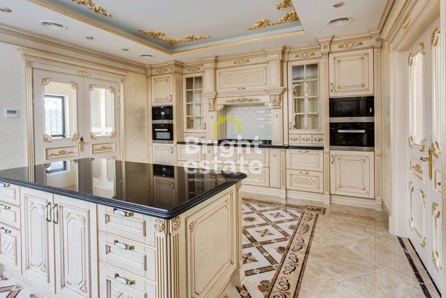 Продажа классического особняка 785 кв.м. в загородном поселке Николино. ID 9595