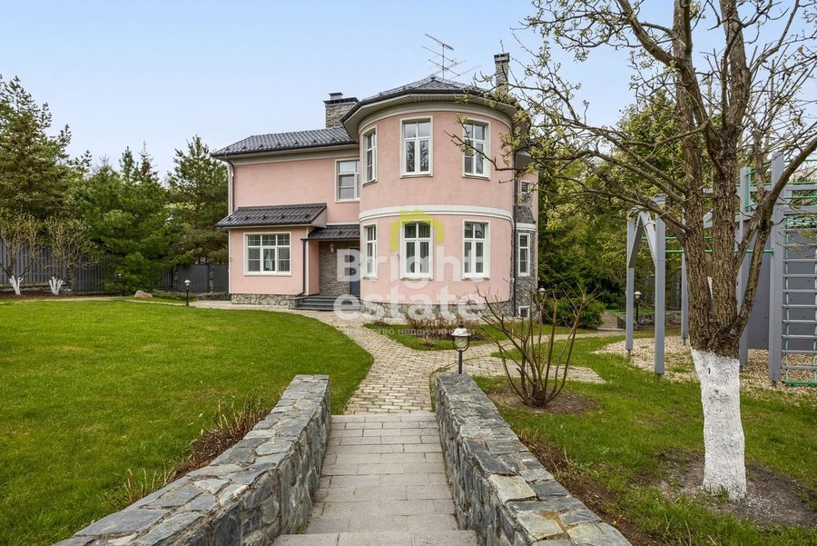 Купить дом в коттеджном поселке Усадьба Веледниково. ID 9907